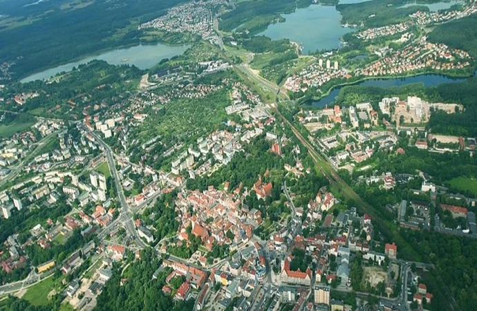 {Mija termin zgłaszania kandydatów na prezydentów miast, wójtów i burmistrzów. W Olsztynie o fotel prezydenta zamierza walczyć osiem osób.}